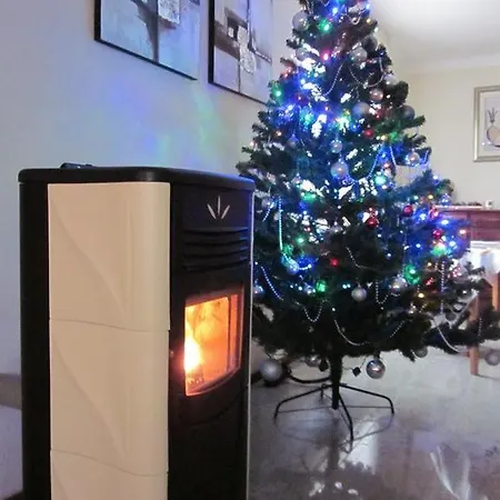 Room,chambre Privee Chez L'habitant,parking Voiture Devant La Maison,garage Moto Et Velo منزل للإقامة